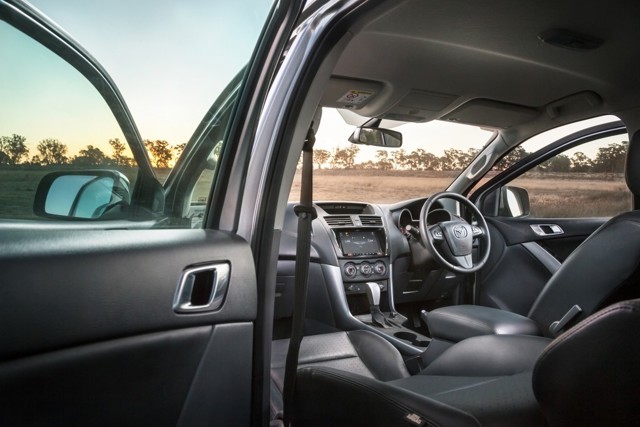 Mazda Bt-50 photo 11
