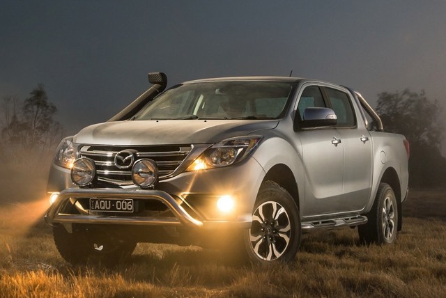 Mazda Bt-50 photo 2