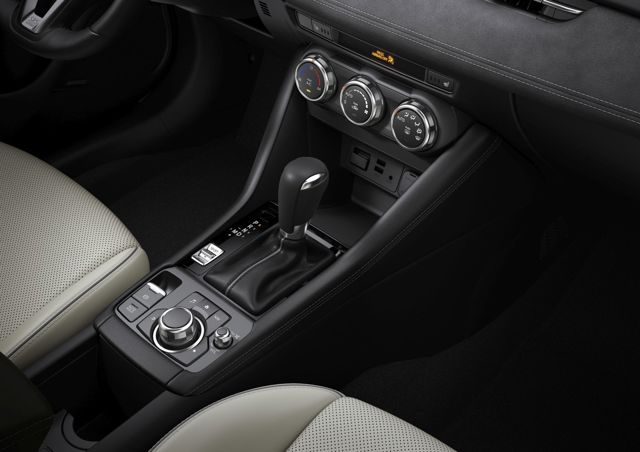 Mazda Cx-3 photo 16