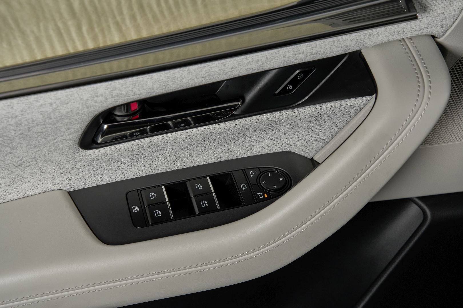 Mazda Cx-80 photo 86