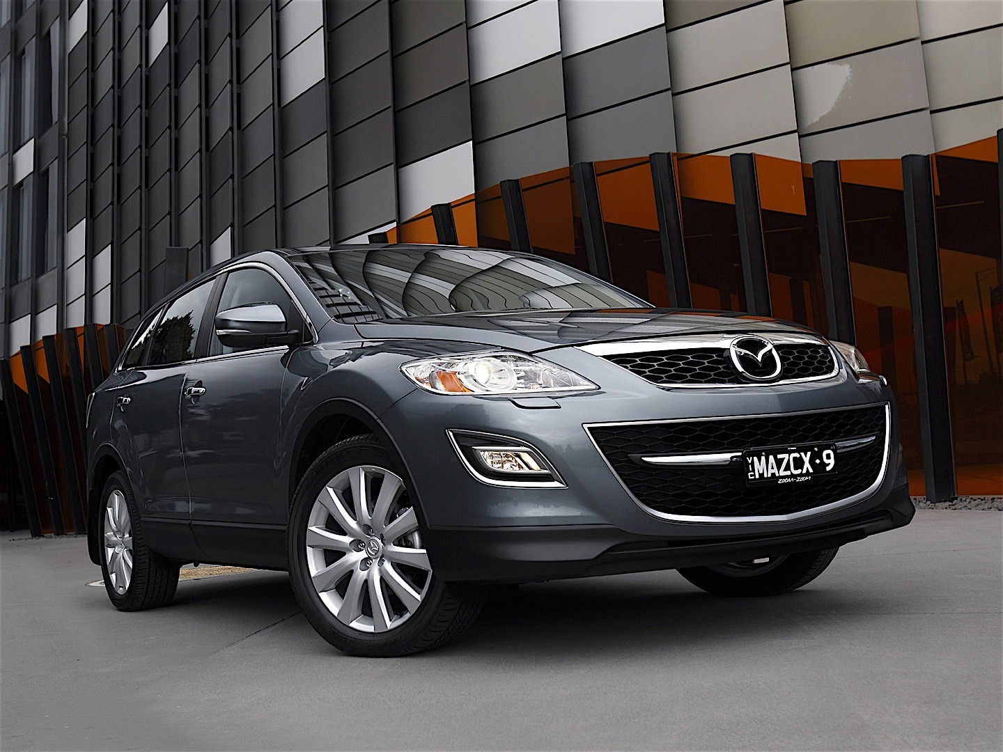 Mazda Cx-9 photo 2