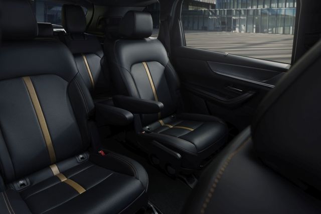 Mazda Cx-90 photo 32