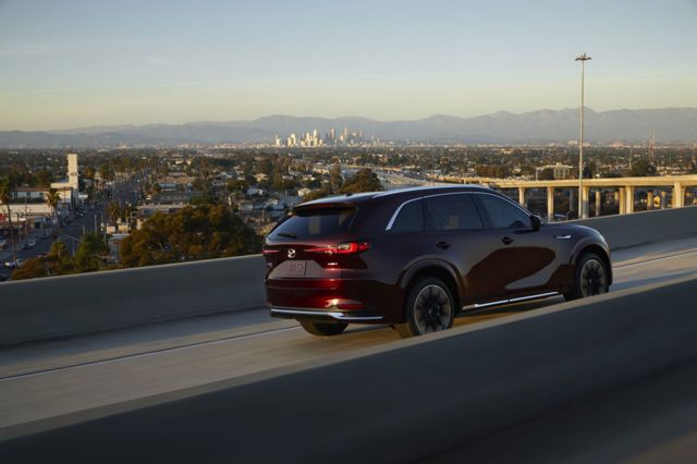 Mazda Cx-90 photo 9