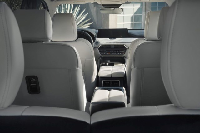 Mazda Cx-90 photo 37