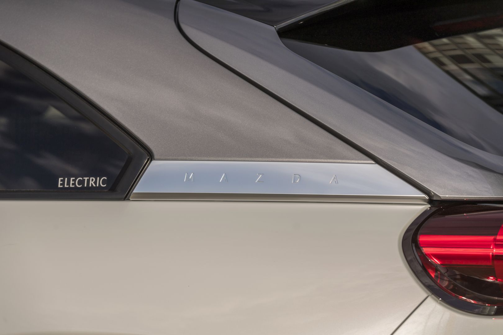 Mazda Mx-30 photo 35