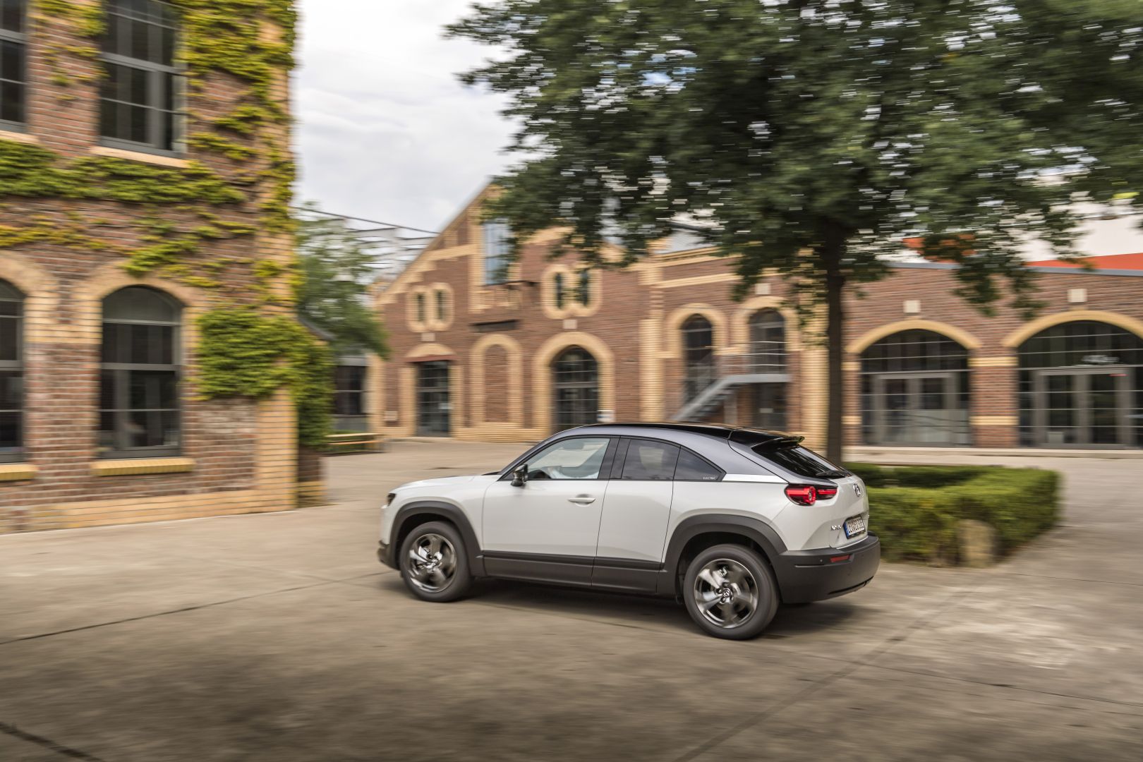 Mazda Mx-30 photo 37