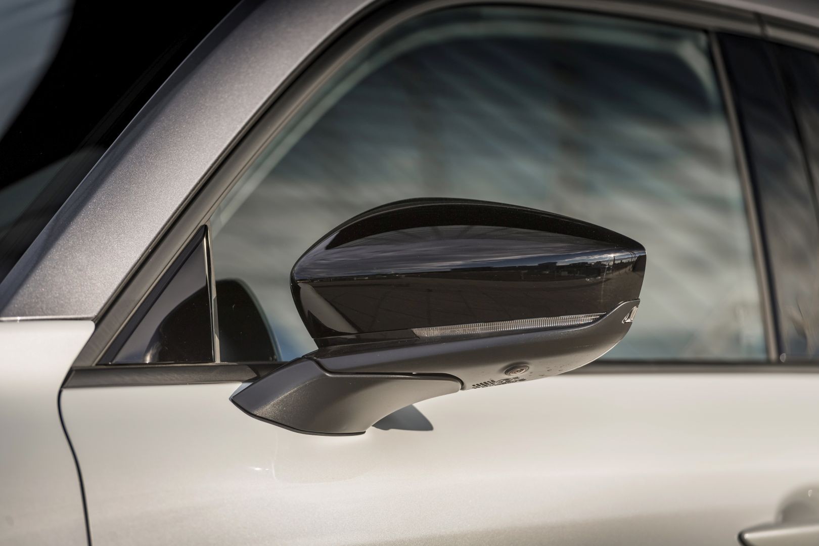 Mazda Mx-30 photo 52