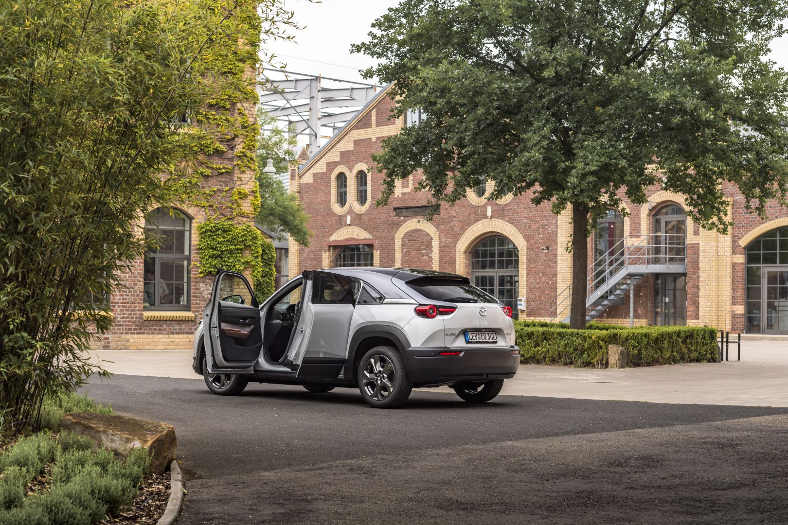 Mazda Mx-30 photo 54