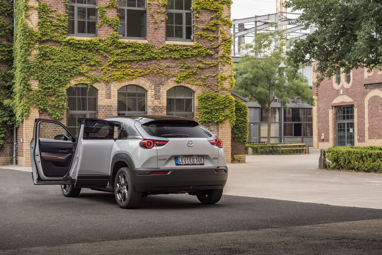 Mazda Mx-30 photo 62