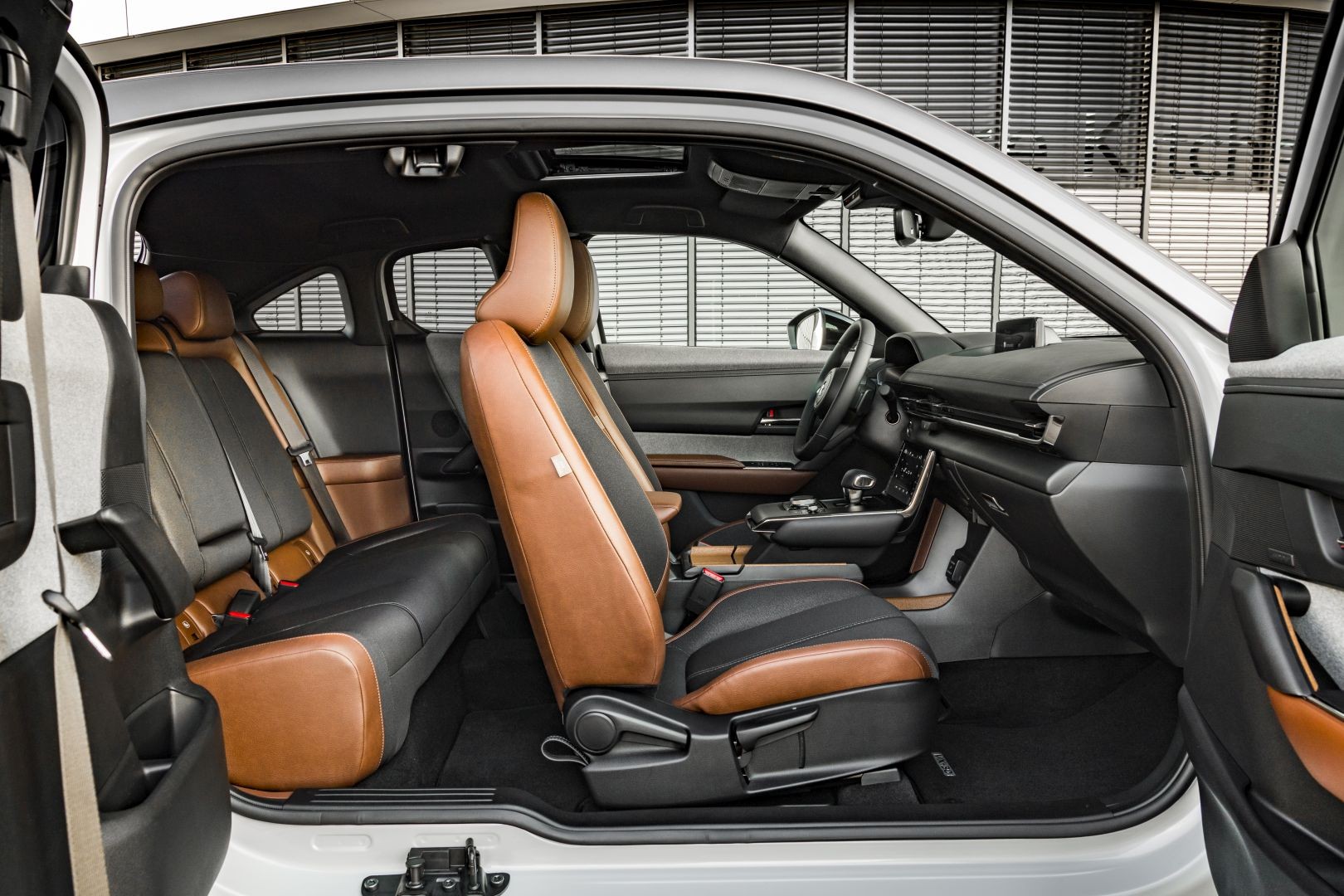 Mazda Mx-30 photo 134