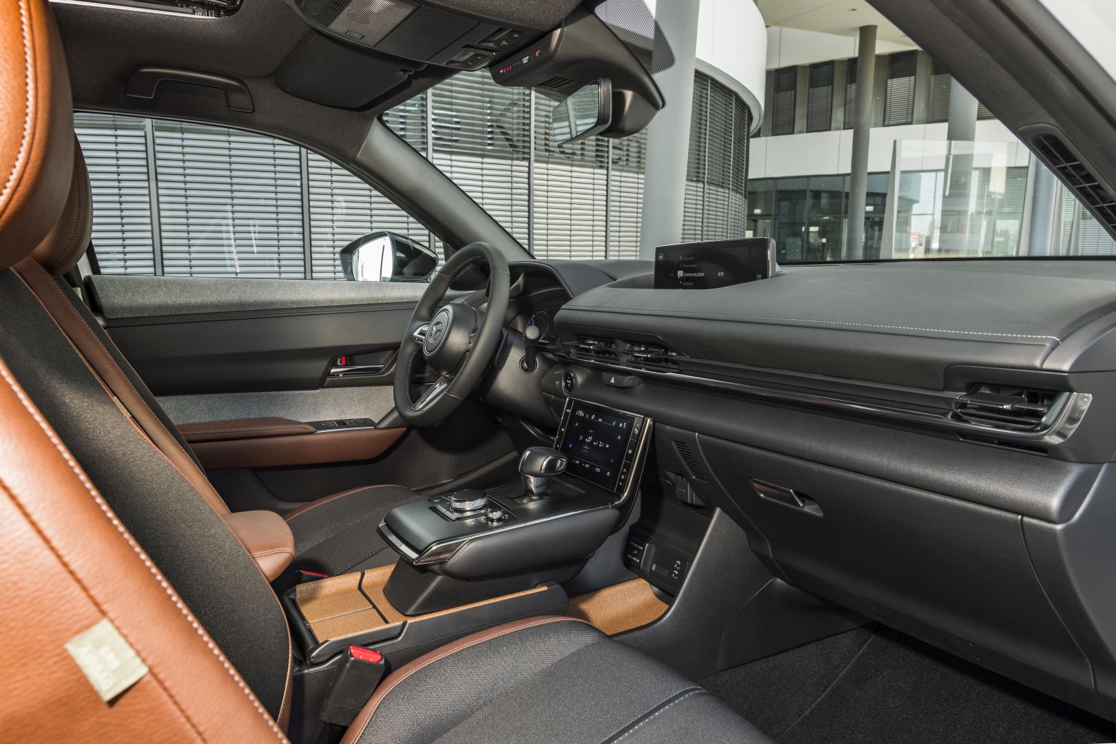 Mazda Mx-30 photo 153