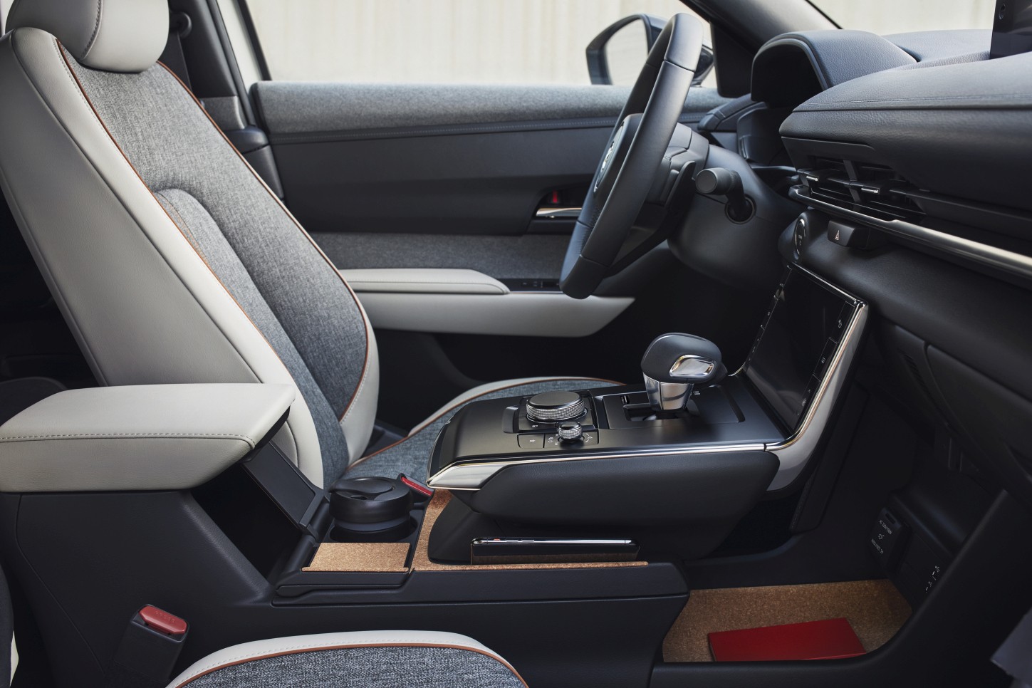 Mazda Mx-30 photo 138