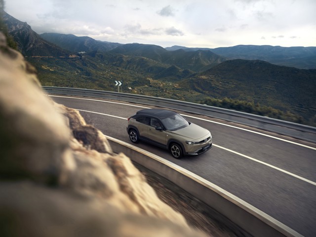 Mazda Mx-30 photo 15