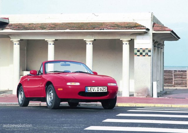 Mazda Mx-5 / Miata photo 2