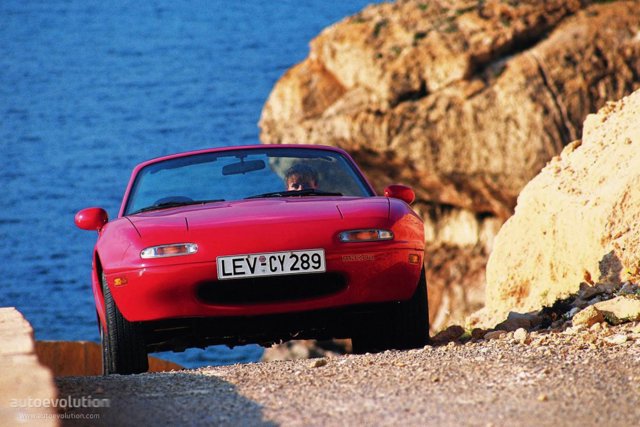 Mazda Mx-5 / Miata photo 8