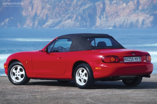 Mazda Mx-5 / Miata photo 4