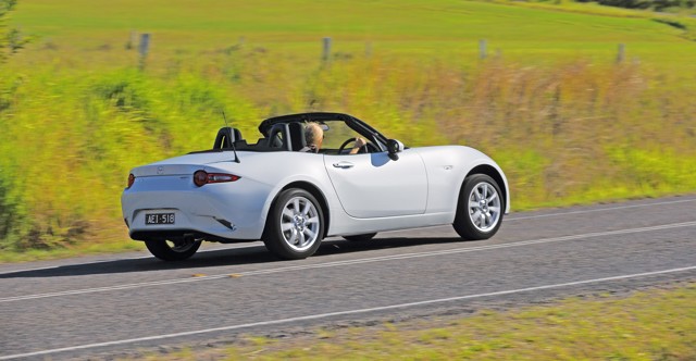 Mazda Mx-5 / Miata photo 40