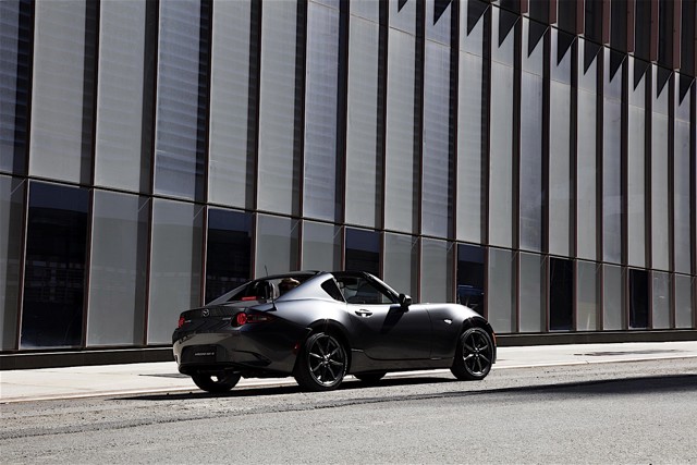 Mazda Mx-5 / Miata photo 9