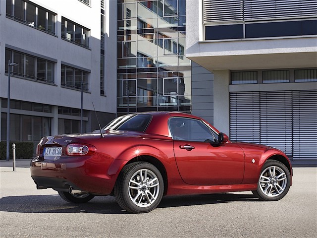 Mazda Mx-5 / Miata photo 2