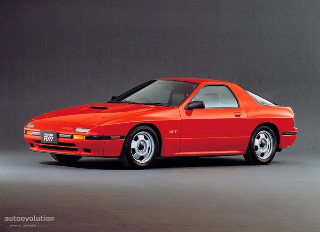 Mazda Rx-7 photo 1