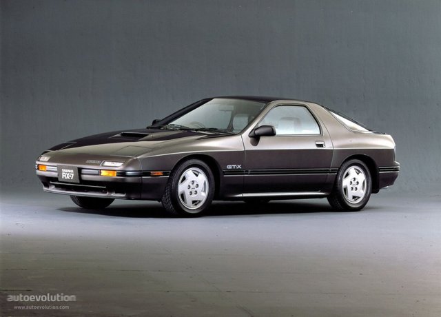 Mazda Rx-7 photo 3