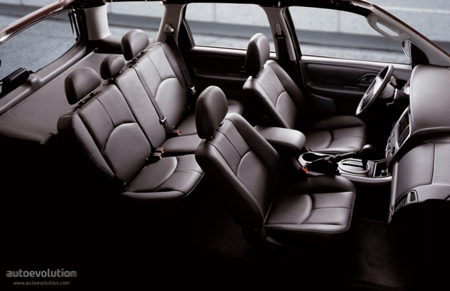 Mazda Tribute photo 24