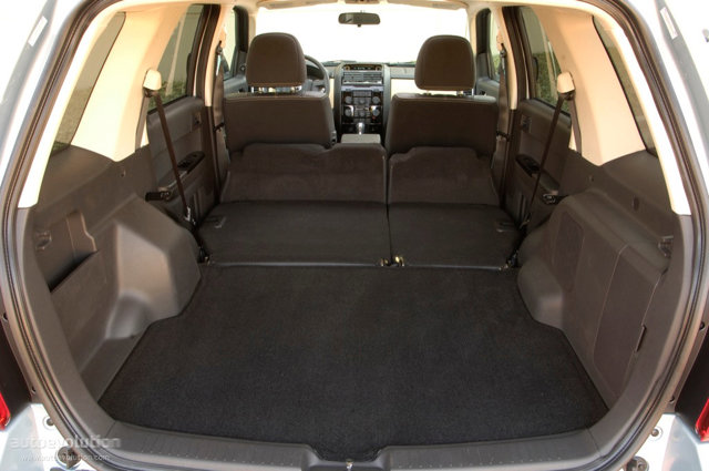 Mazda Tribute photo 24