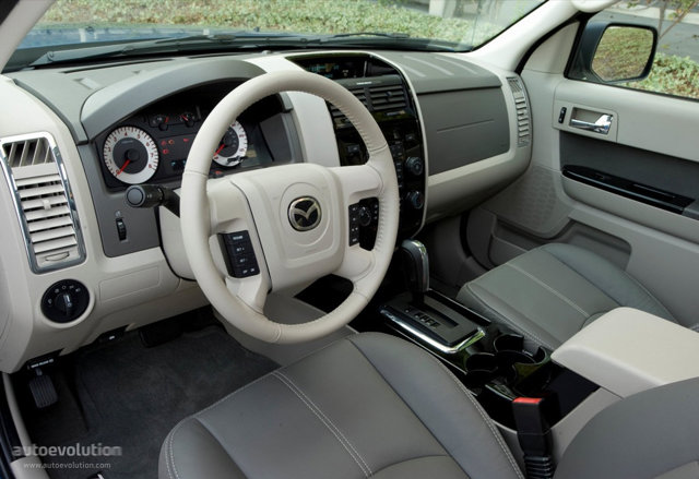 Mazda Tribute photo 21