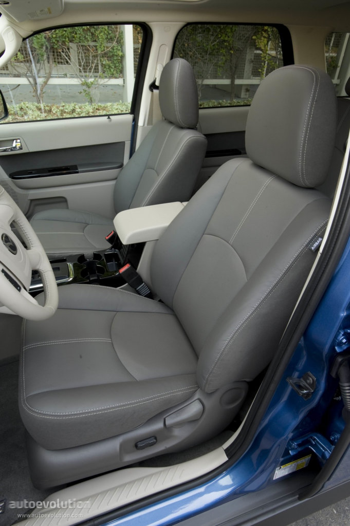 Mazda Tribute photo 22