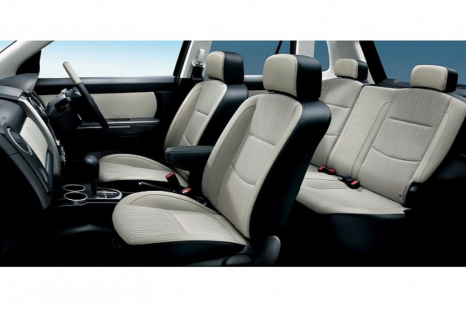 Mazda Verisa photo 10