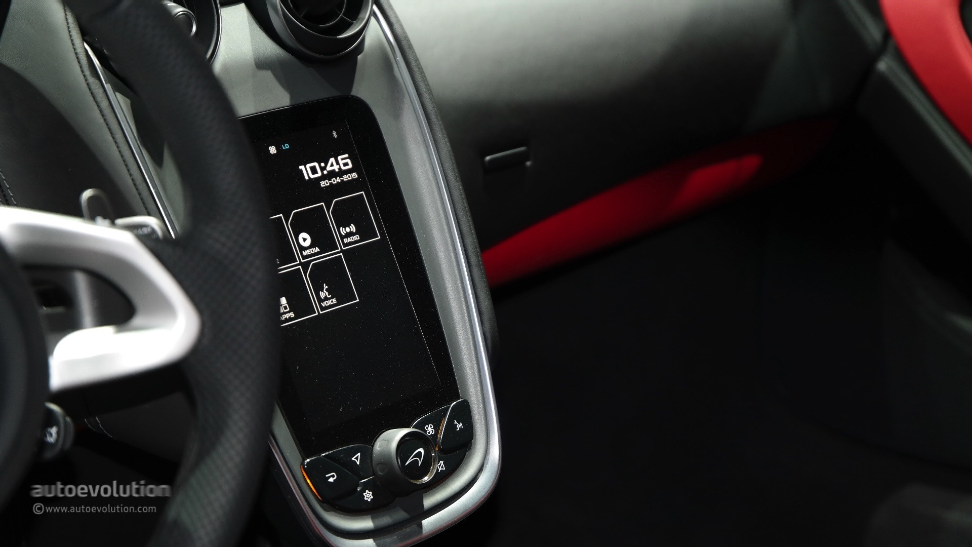 Mclaren 540C photo 9