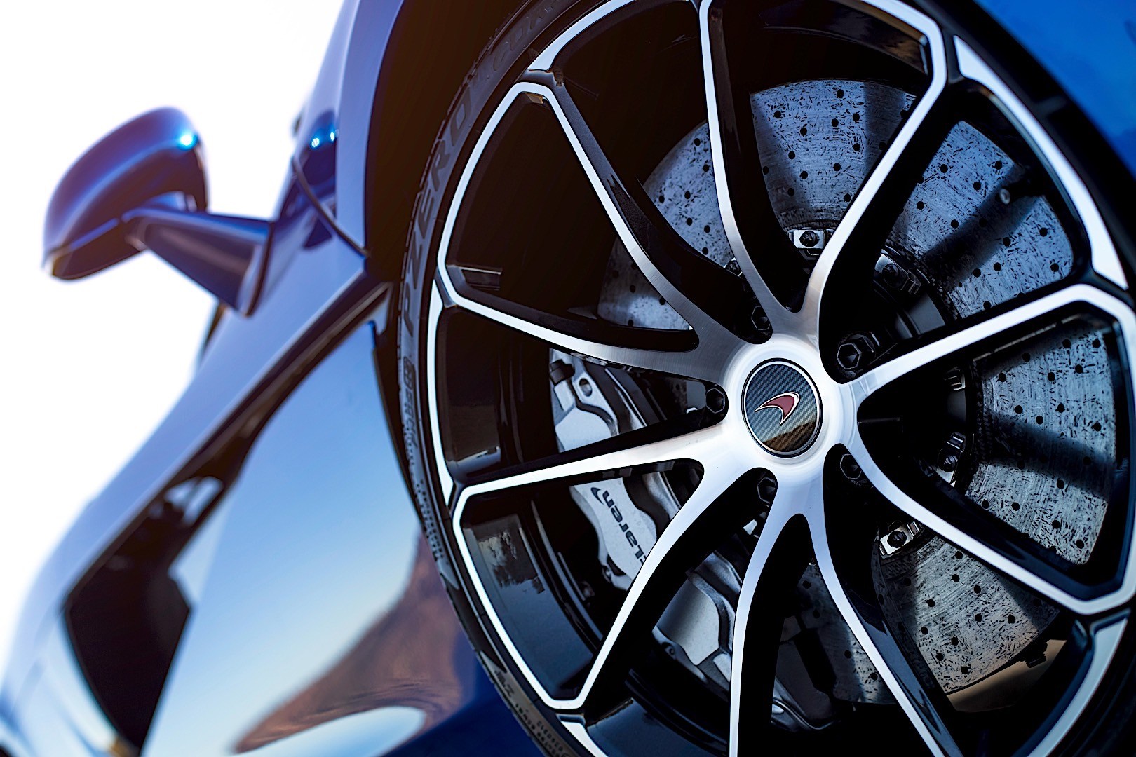 Mclaren 570S Spider photo 9