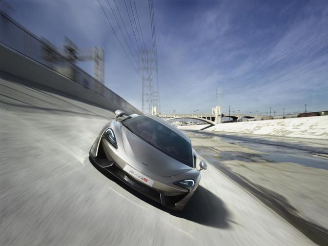 Mclaren 570S foto 8