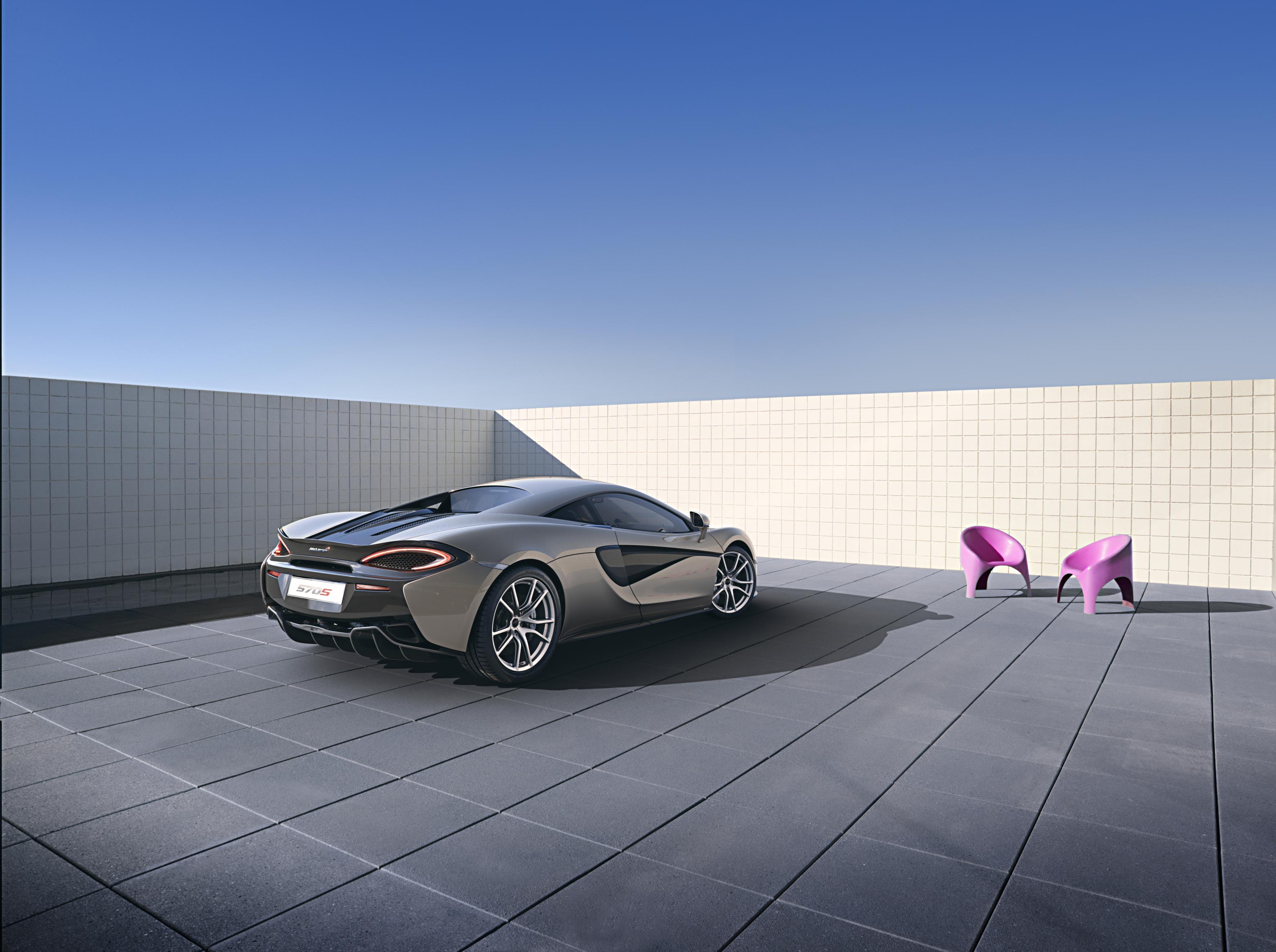 Mclaren 570S photo 11
