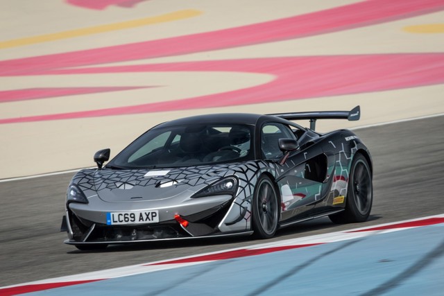 Mclaren 620R photo 10