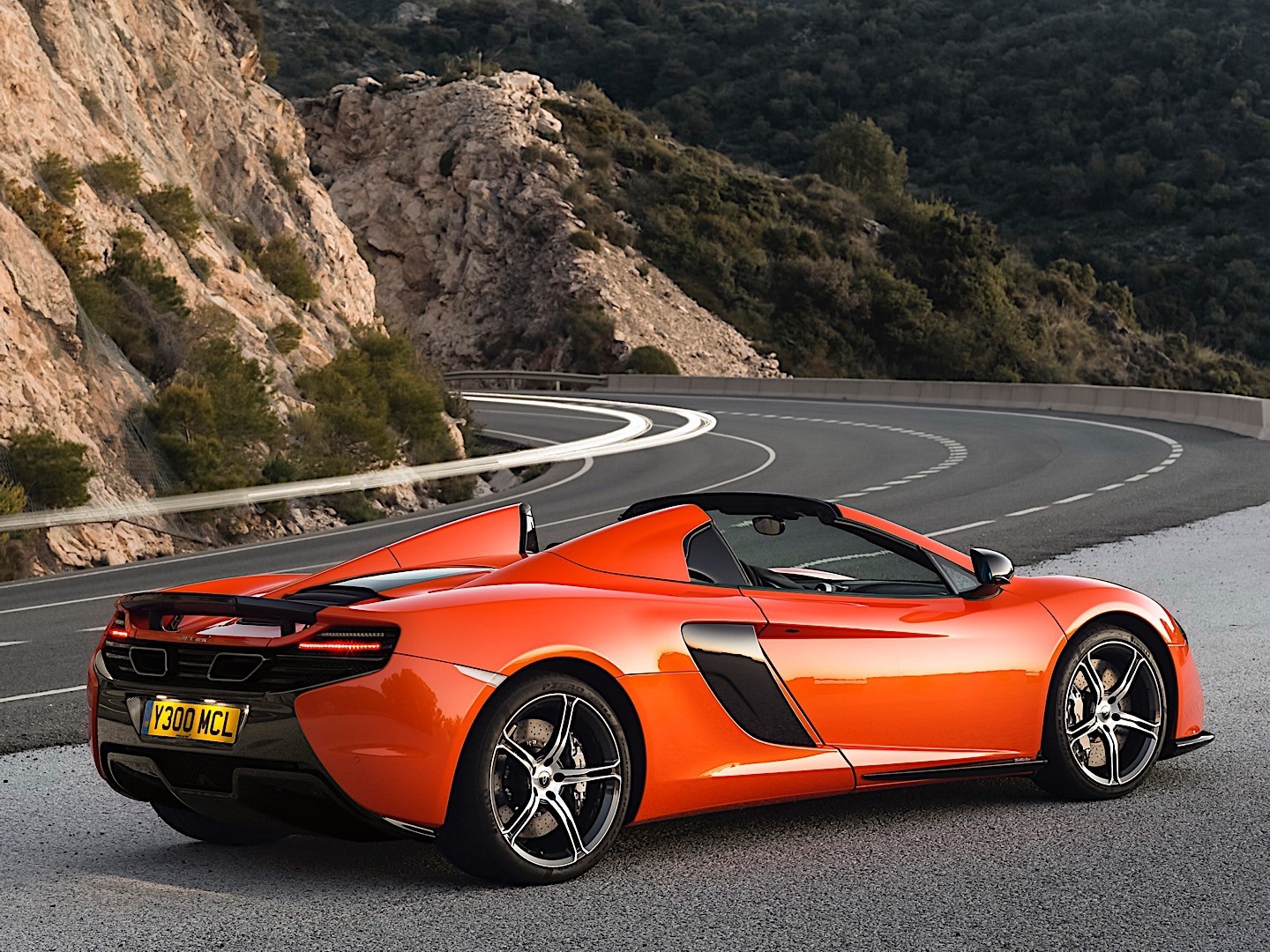 Mclaren 650S Spider photo 4