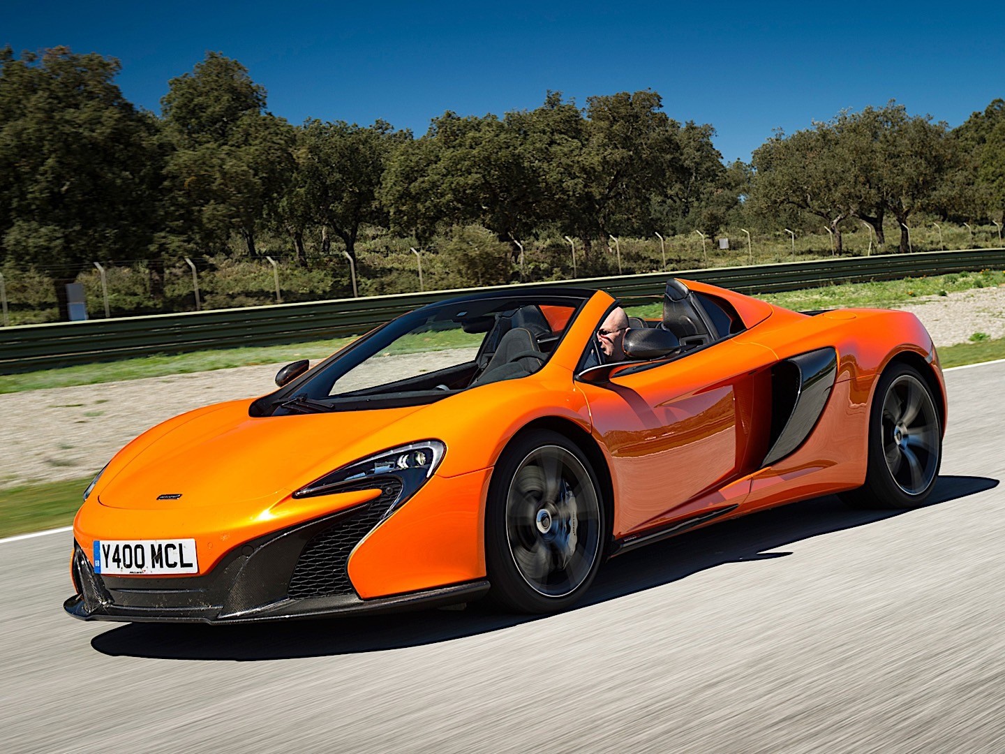 Mclaren 650S Spider photo 5