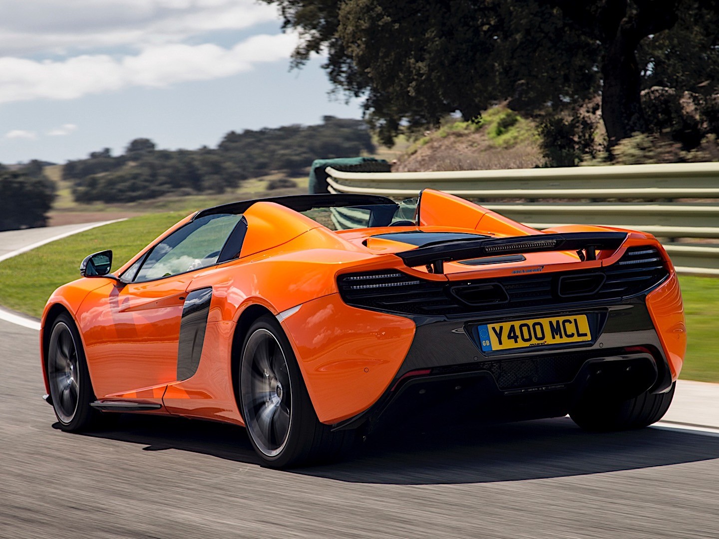 Mclaren 650S Spider photo 8