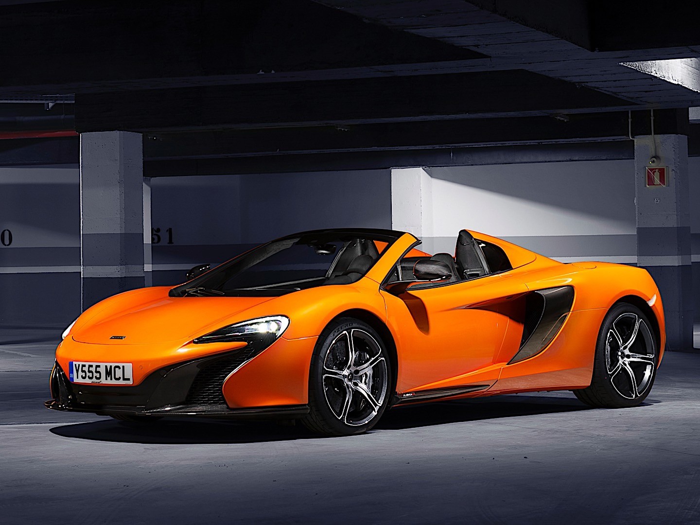 Mclaren 650S Spider photo 24