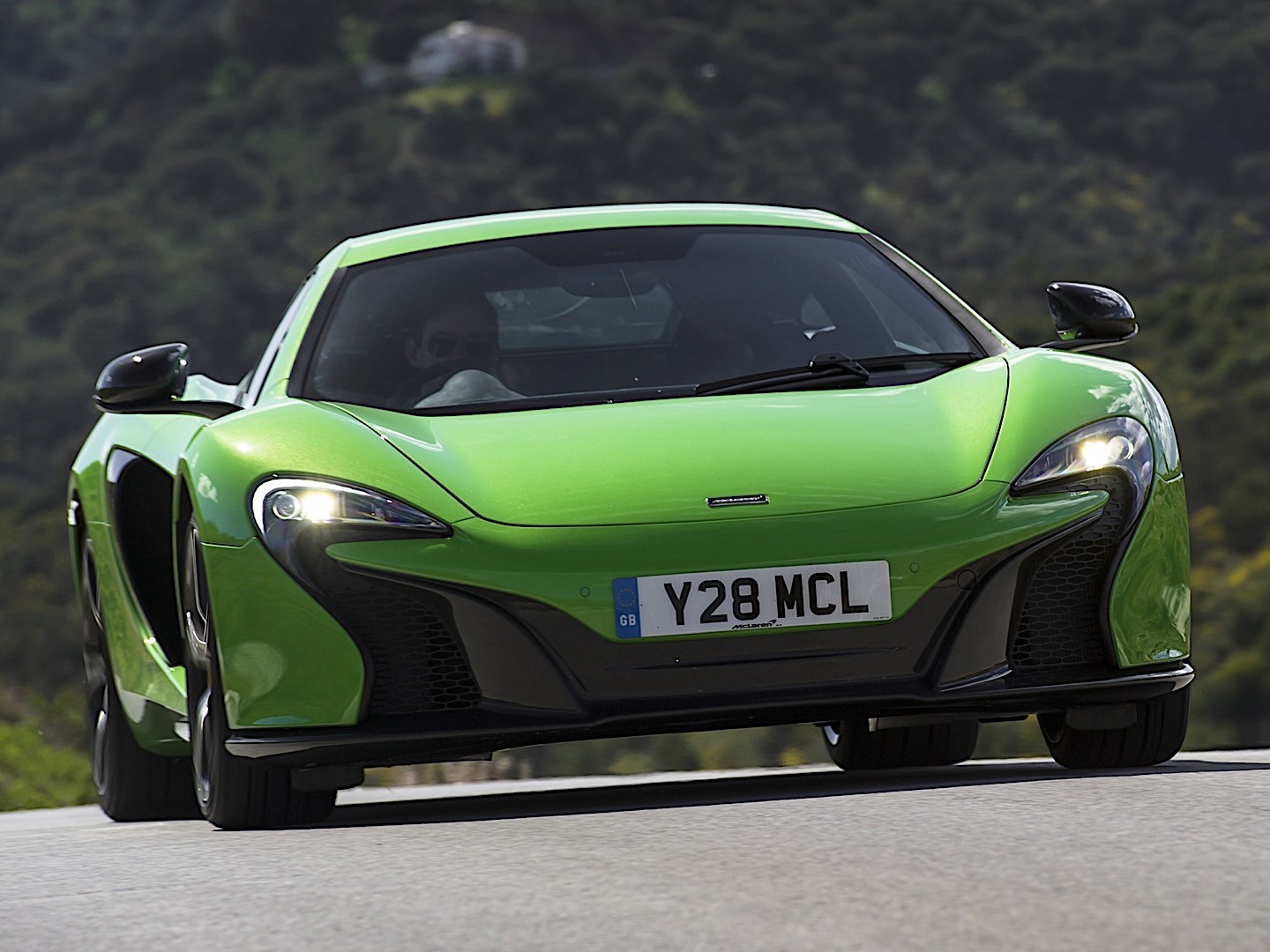 Mclaren 650S photo 13