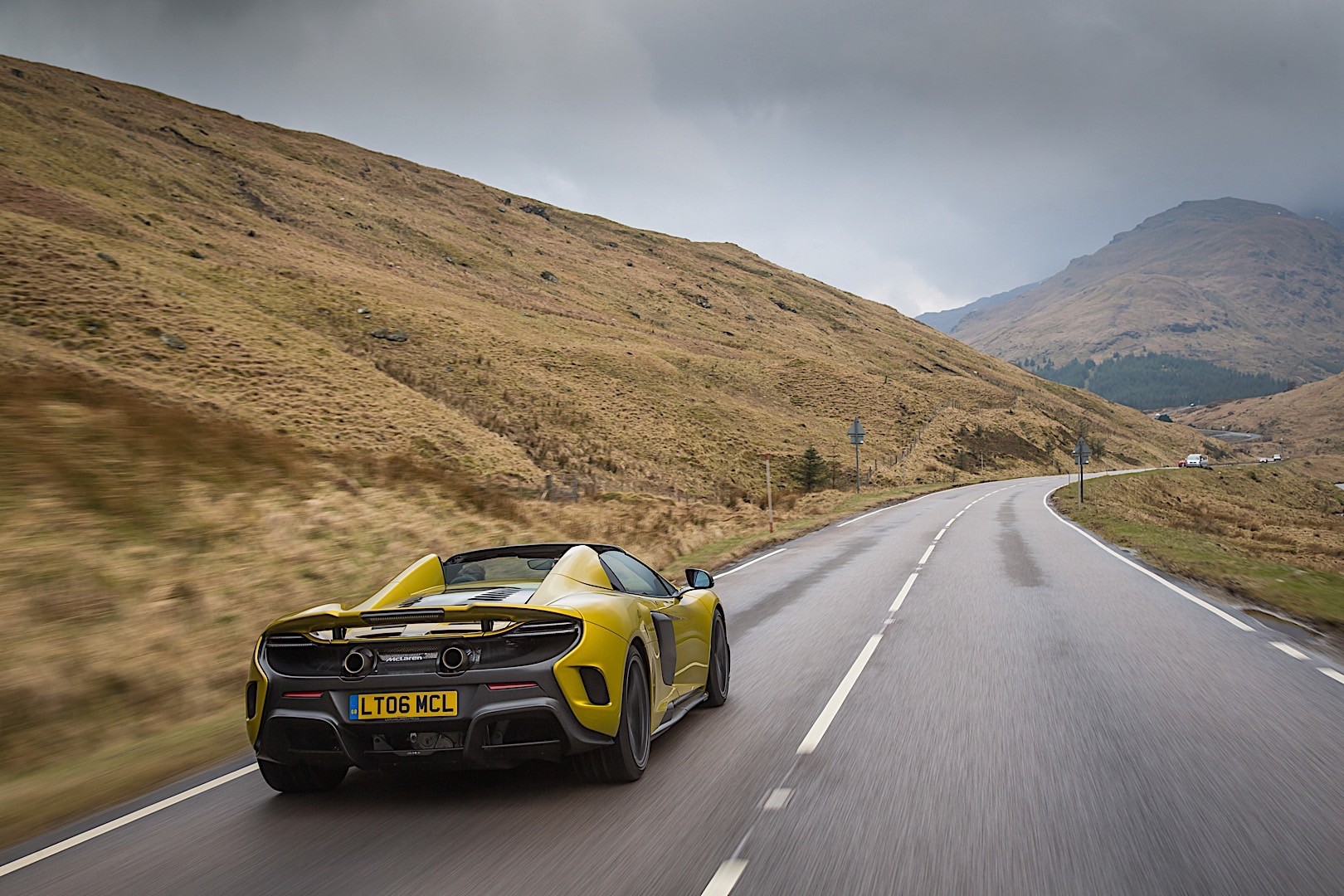 Mclaren 675Lt Spider photo 24