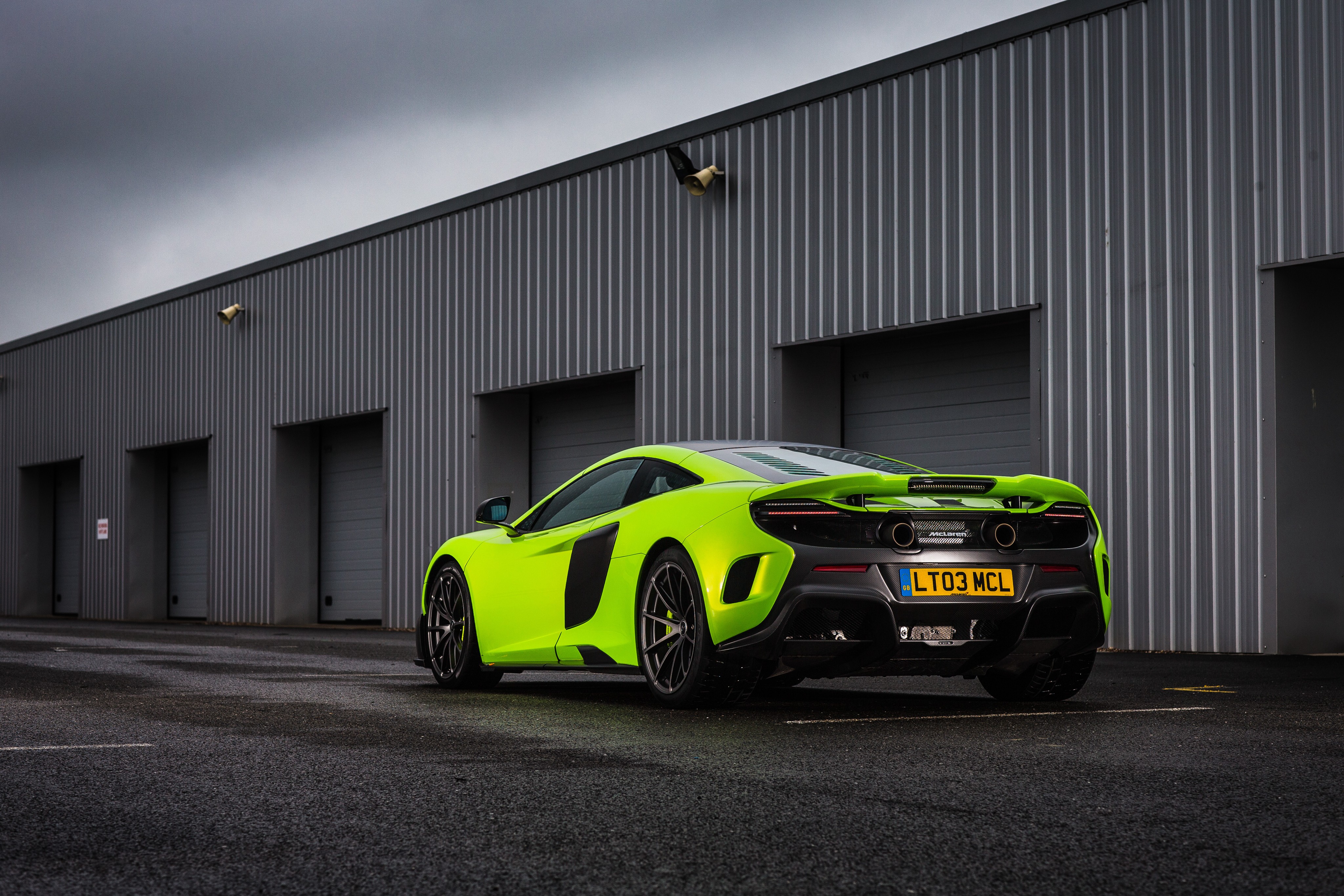 Mclaren 675Lt photo 9
