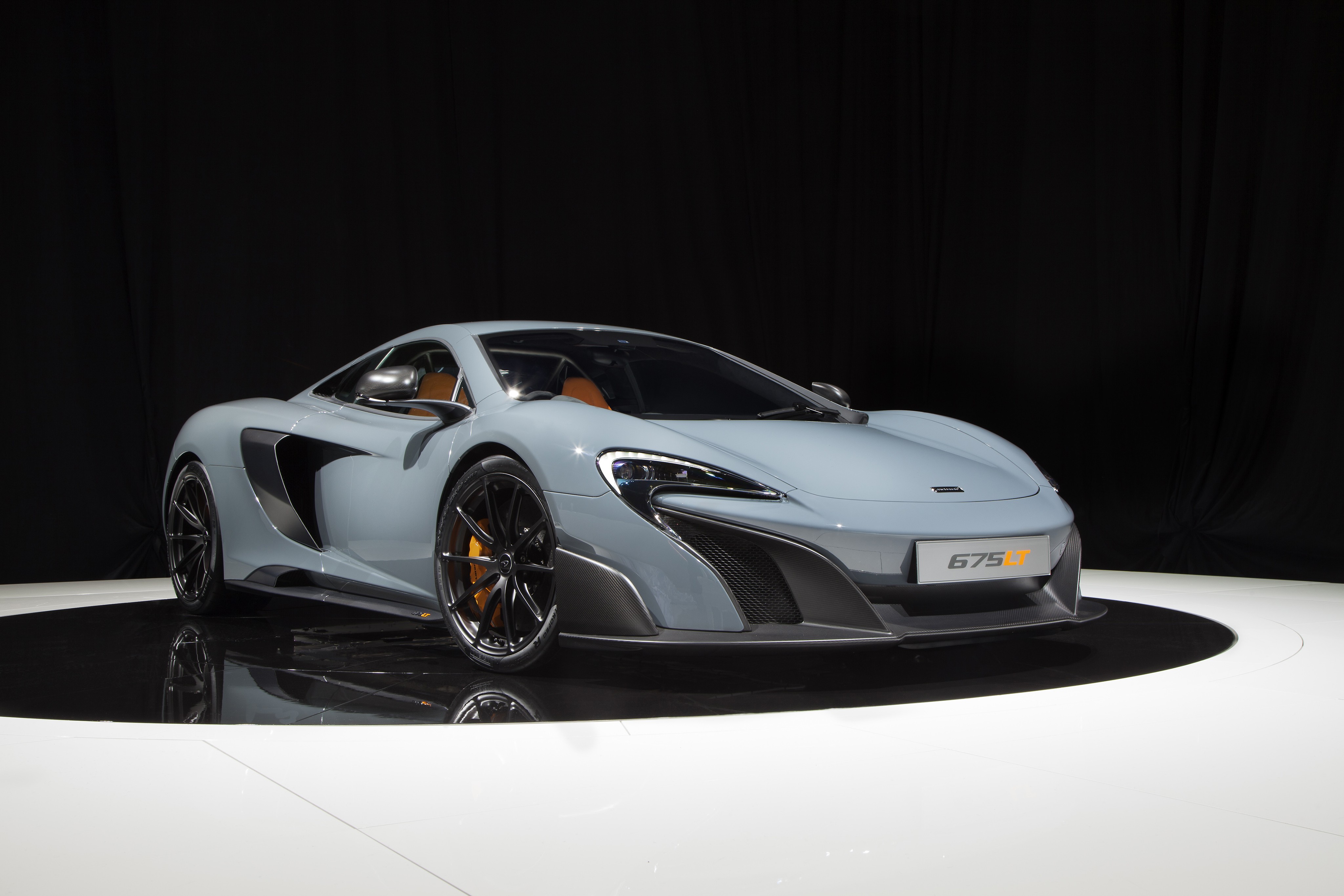 Mclaren 675Lt photo 2