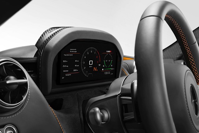 Mclaren 720S photo 29