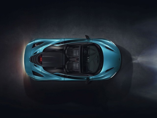 Mclaren 720S photo 10