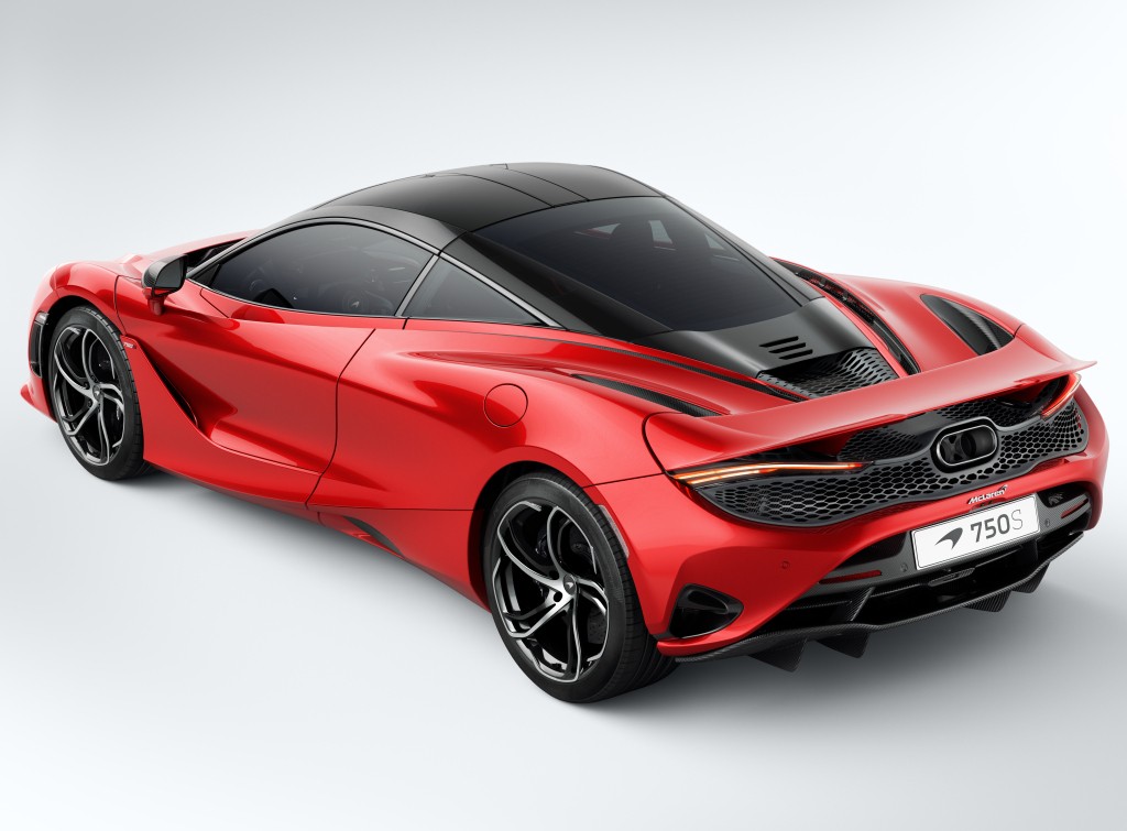 Mclaren 750S photo 10