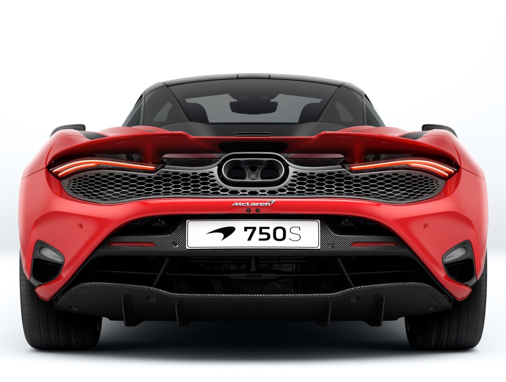 Mclaren 750S photo 13