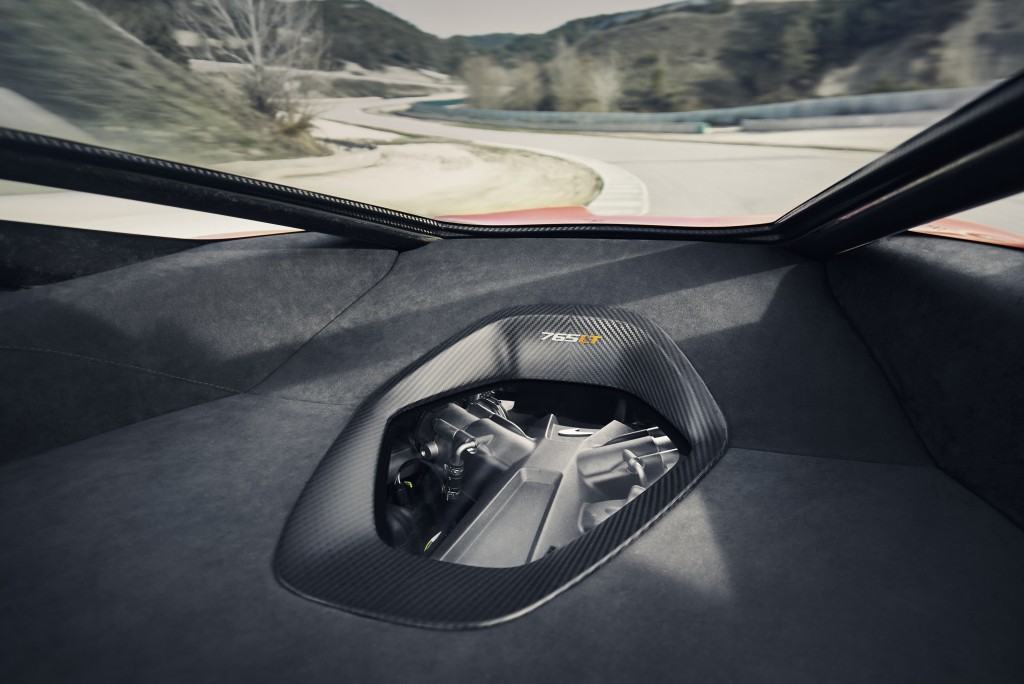 Mclaren 765Lt photo 28