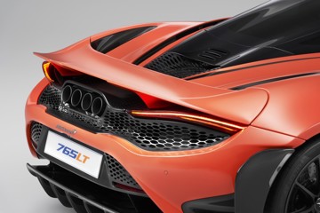 MCLAREN 765LT