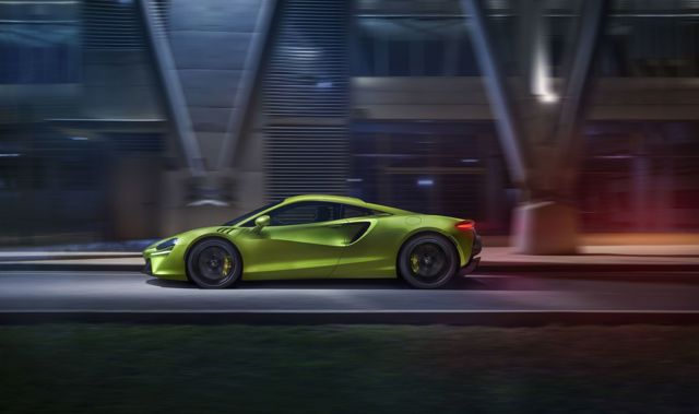 Mclaren Artura photo 17